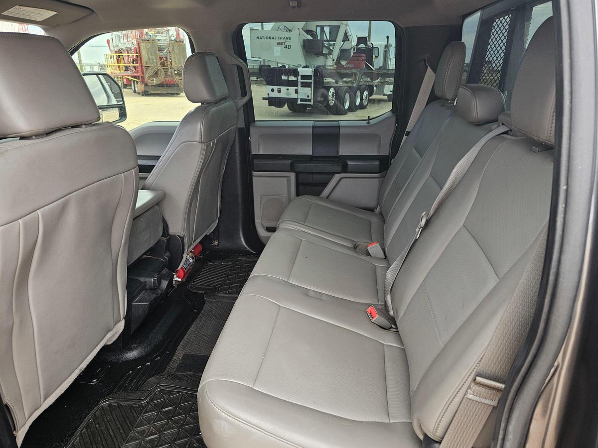 Used 2019 FORD F-250 SUPER DUTY CREW CAB PICKUP TRUCK