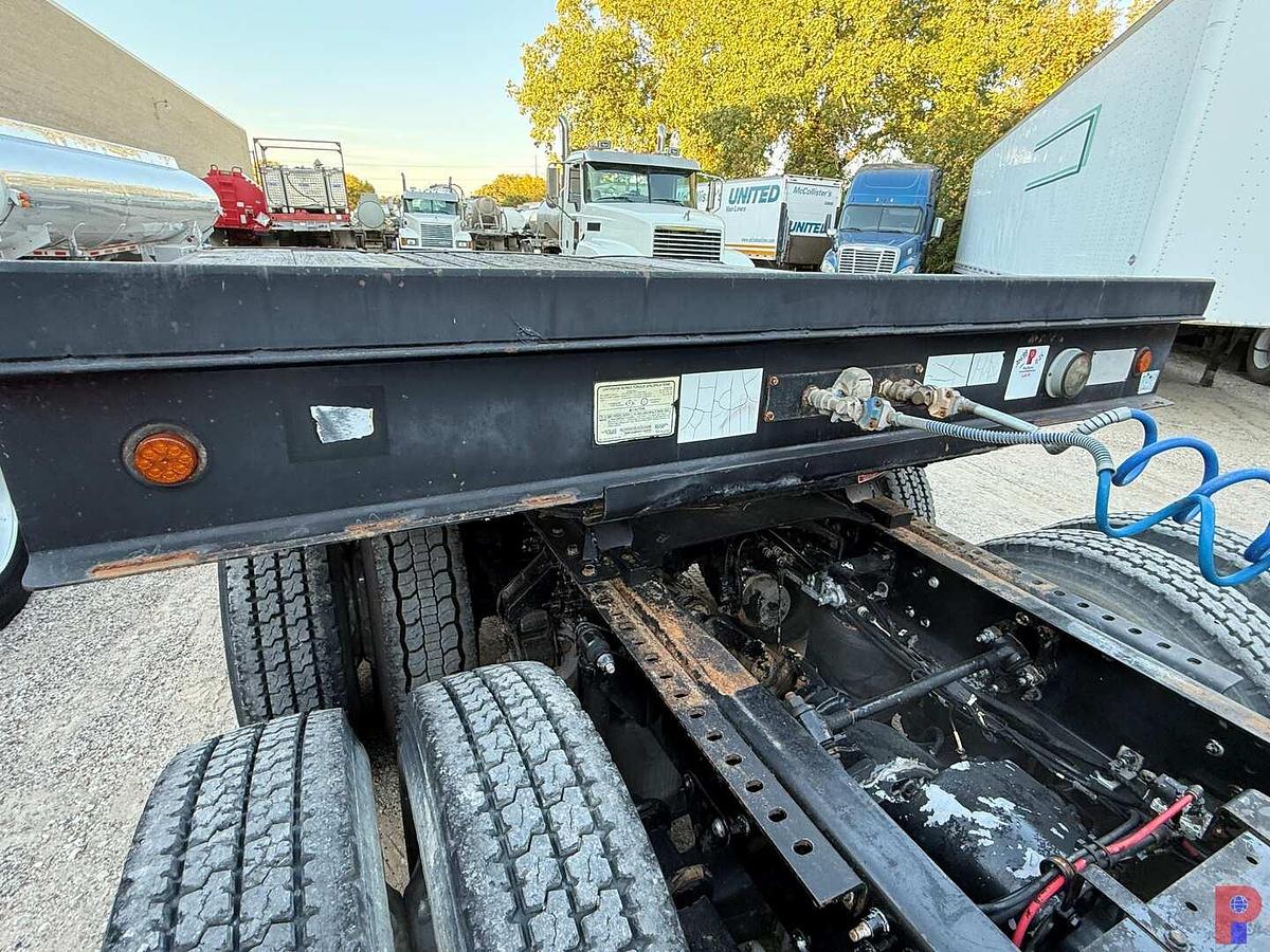 Used 2014 VIKING 53’ X 102” TRI AXLE 40 TON EQUIPMENT LOWBOY