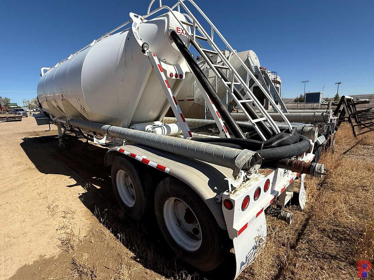 Used 2015 EXA INDUSTRIAL T/A STEEL PNEUMATIC TRAILER