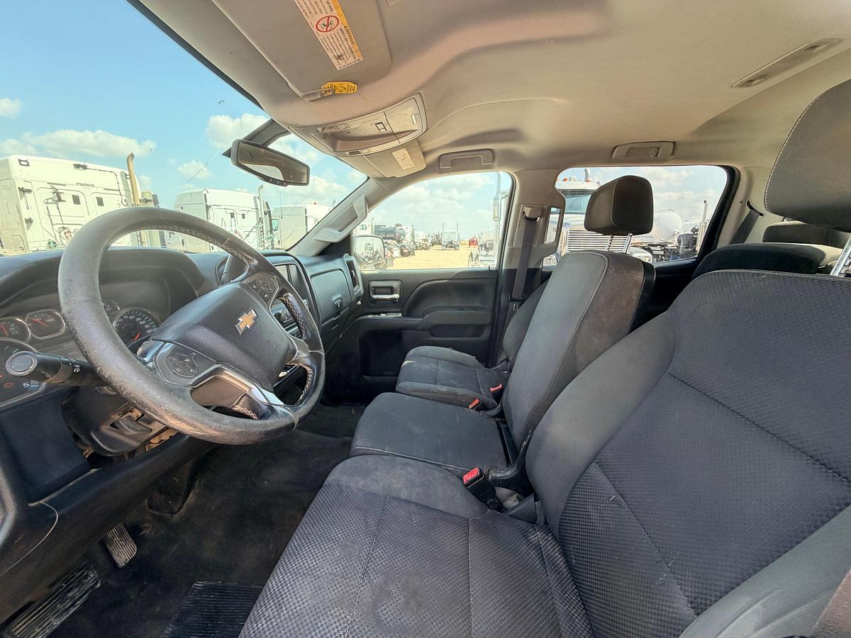 Used 2017 CHEVROLET SILVERADO 2500HD CREW CAB PICKUP TRUCK, 4X4 (Diesel)