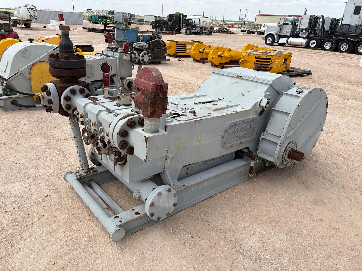Used UNUSED DRAGON WORKFORCE 360 TRIPLEX PUMP