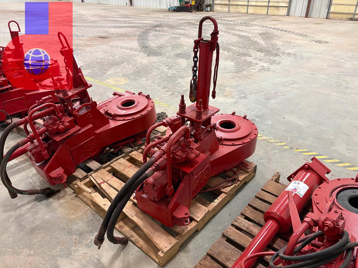 Used MODEL 58-93R HYDRAULIC TUBING TONG