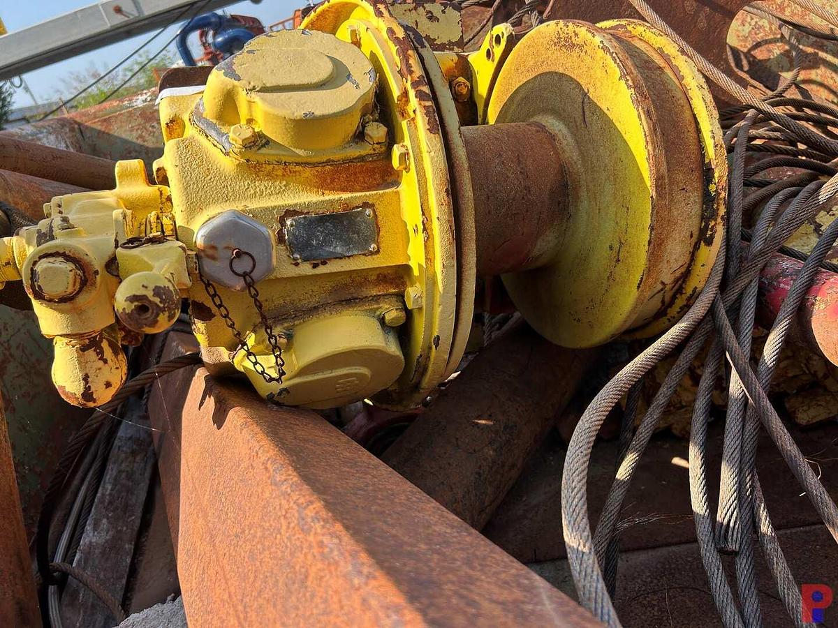 Used INGERSOLL RAND HU40 4K LBS. AIR HOIST TUGGER
