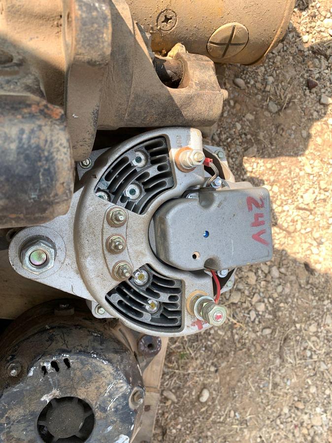 Used Pallet of 12V and 24V Alternators and Starters