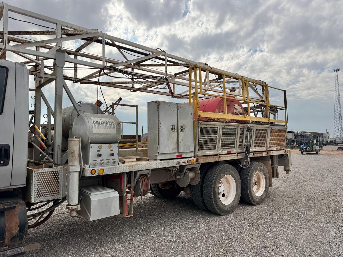 Used WATSON HOPPER SWAB RIG MTD. ON 2007 INTERNATIONAL TRUCK