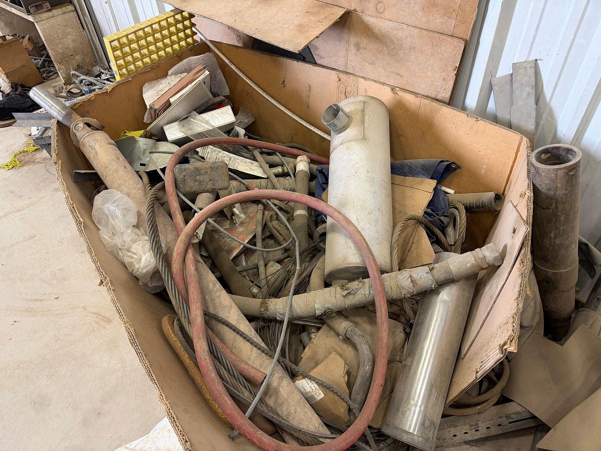 Used Wall W/ Eaton Air clutches & misc. Rig Parts