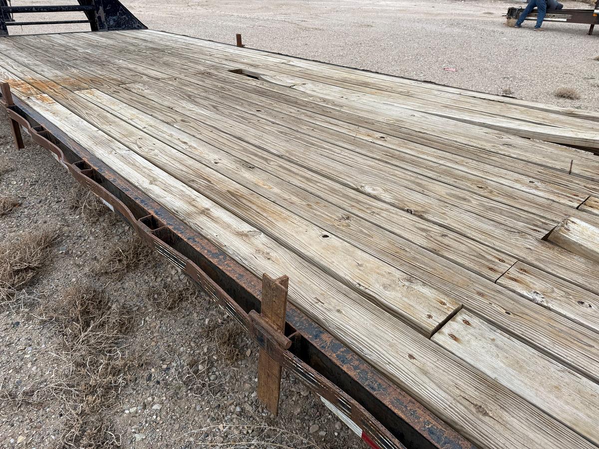 Used 2008 BIG TEX 22GN-40' FLATBED GOOSENECK T/A TRAILER