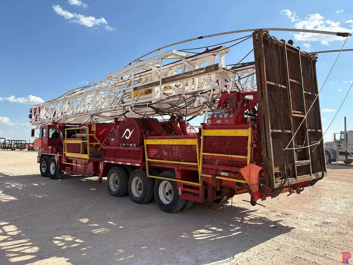 Used 2007 CROWN CE600DD 5-AXLE WELL SERVICE RIG (2023 Cat IV Inspection)
