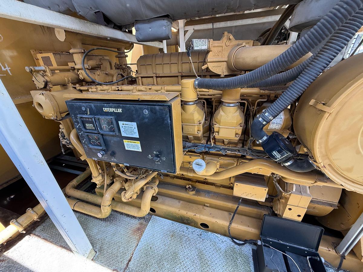 Used KATO 1204-KW DIESEL GENERATOR SET P/B CATERPILLAR 3512B 1621-HP