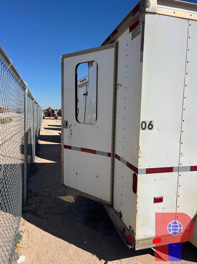 Used 2006 CLASSIC 12’ T/A DOG HOUSE TRAILER