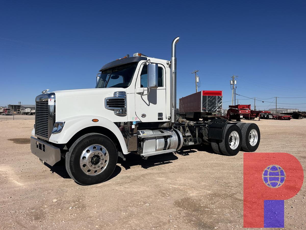 Used 2022 FREIGHTLINER CORONADO 122 SD T/A DAYCAB HAUL TRUCK