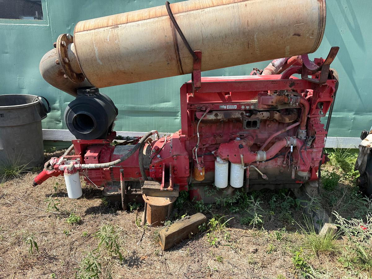 Used 2004 DETROIT SERIES 60 12.7L 500-HP W/ ALLISON CLT754 TRANSMISSION (INCOMPLETE)