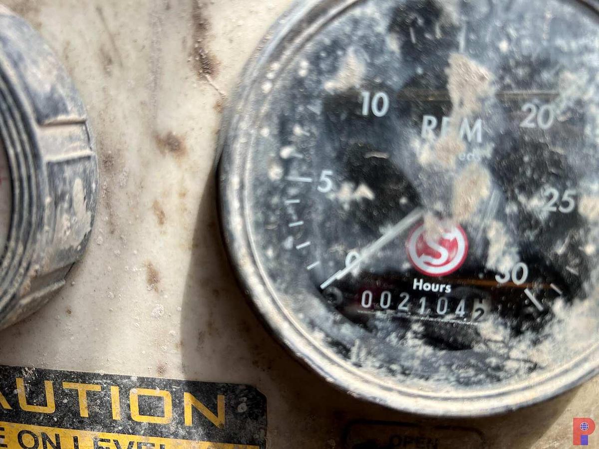 Used 2004 PETERBILT 357 T/A HYDRO-VAC TRUCK