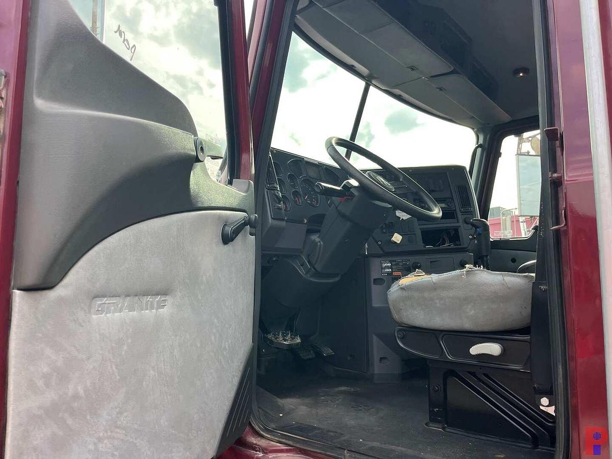 Used 2013 MACK GRANITE T/A 80 BBL VACUUM TRUCK