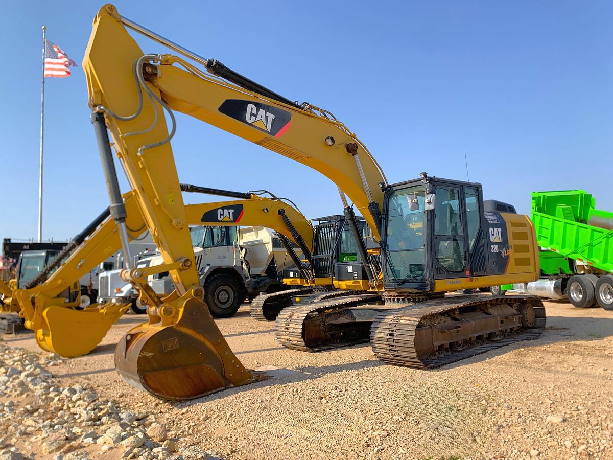 Used CAT 320E EXCAVATOR