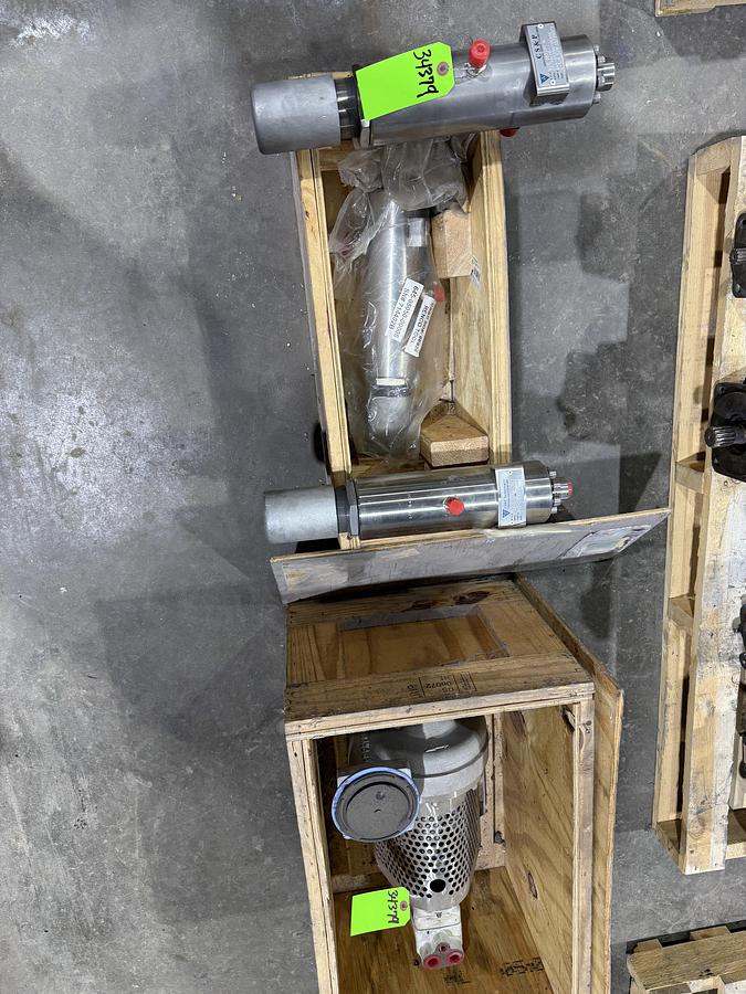 Used UNUSED (3) CS&P GUPD 1-5/8 COLD NITROGEN COLD ENDS & (1) 1.5X2.5X6 CENTRIFUGAL PUMP W/ HYD MOTOR