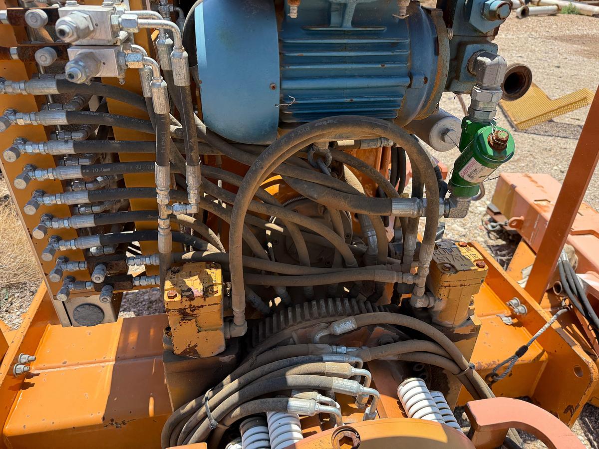 Used TESCO 250-TON EMI 400-HP TOP DRIVE (RECERT OCT. 2014)