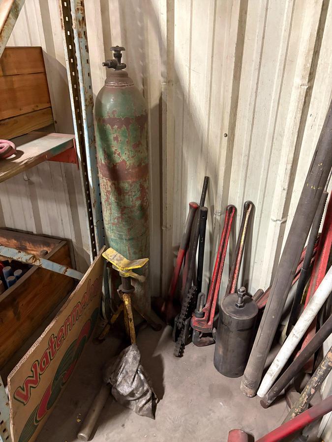 Used Lot of assorted shop tools