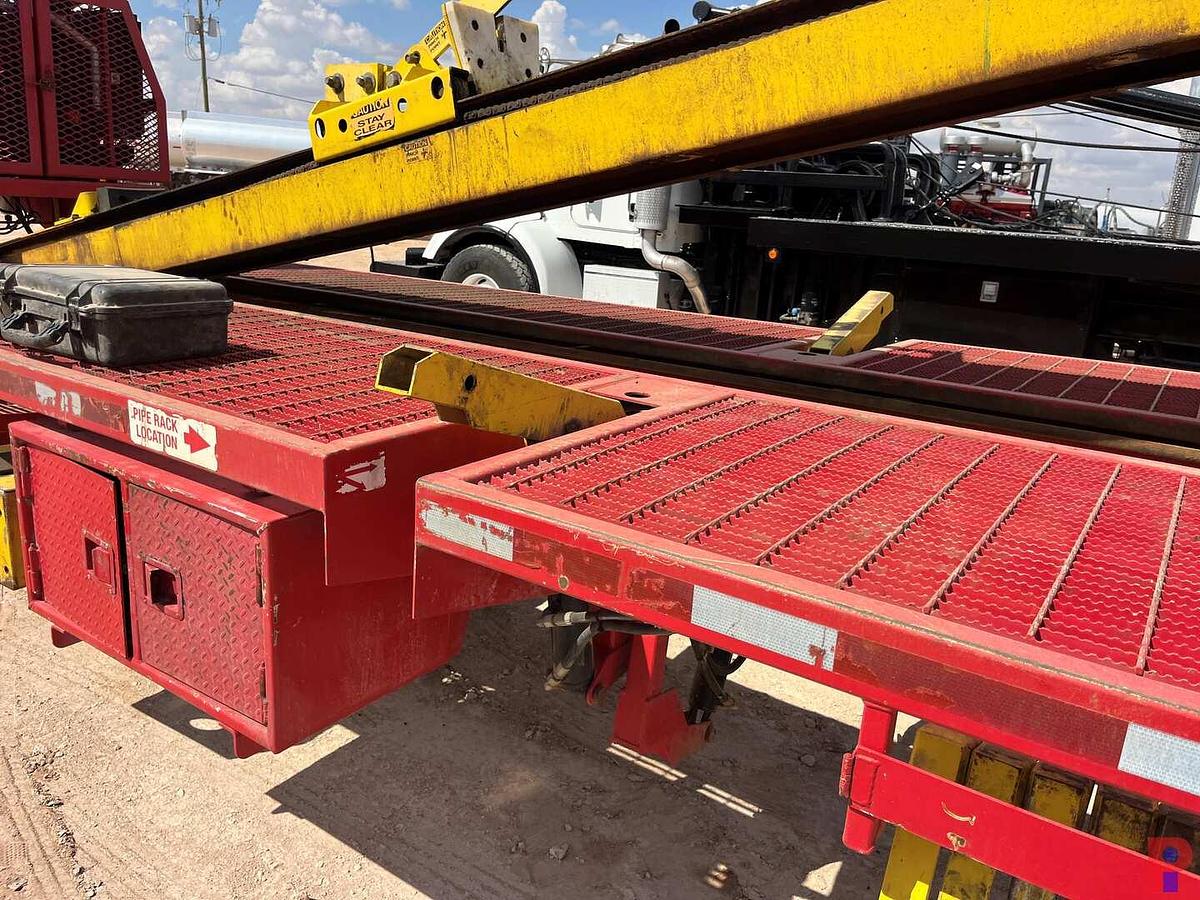 Used 2022 SERVICE KING 40’ X 102” T/A GOOSENECK HYDRAULIC PIPE HANDLER