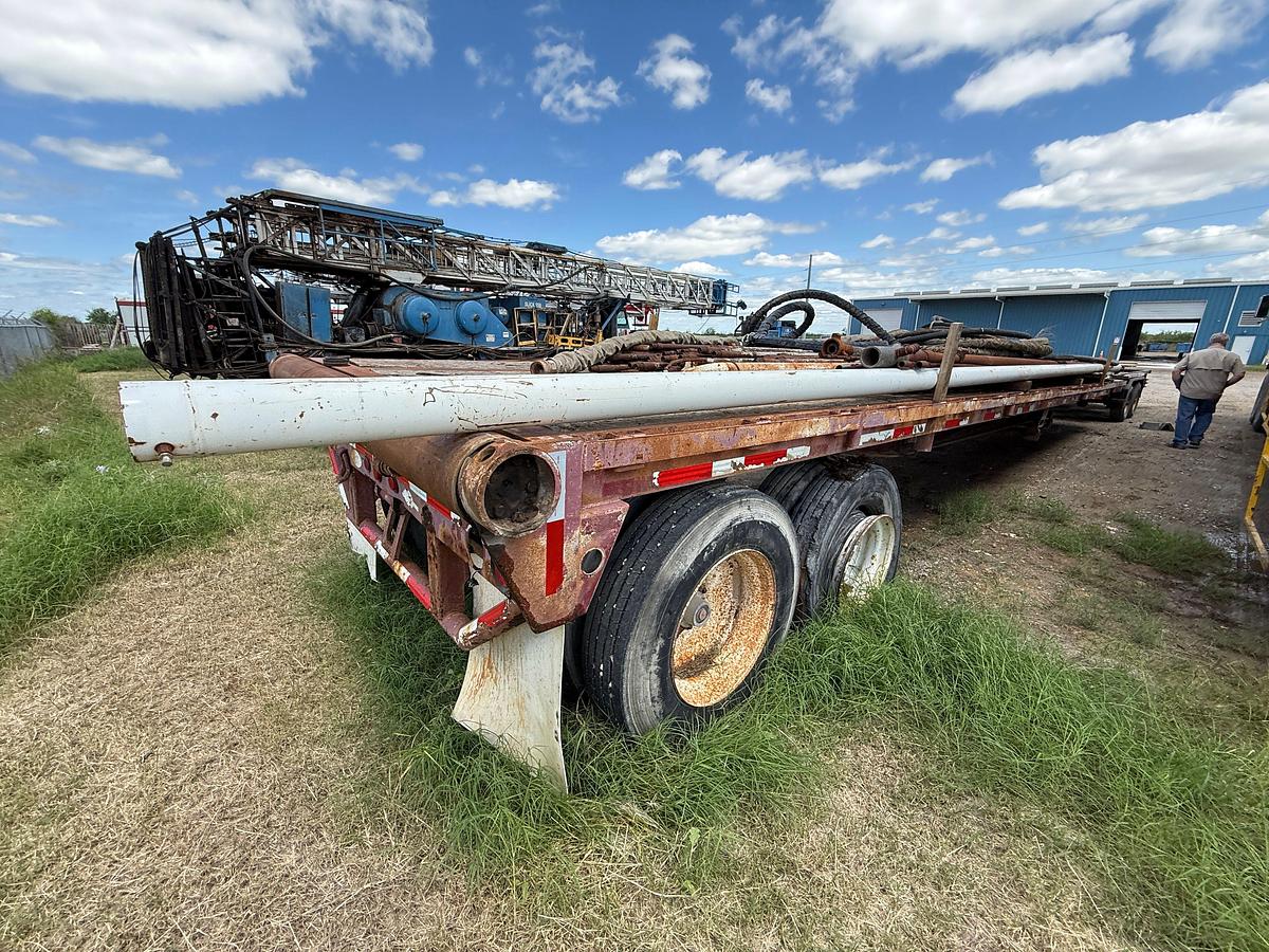 Used 2011 VIKING 42’ X 102” T/A  OILFIELD FLOAT FLATBED TRAILER
