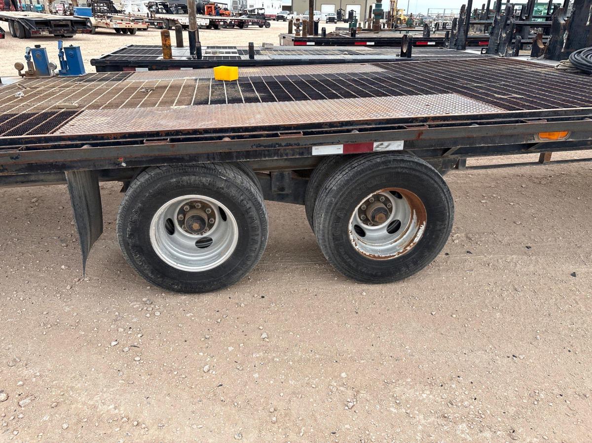 Used 2018 LAMAR TRAILERS 30’ X 102” T/A GOOSENECK TOOL TRANSPORT TRAILER