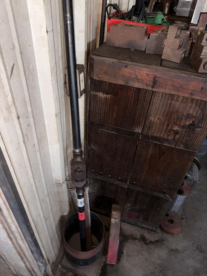 Used WALL W/ 3-ROW WOOD SHELF & CONTENTS OF MILLING MACHINE FIXTURES, ADAPTERS, & RELATED