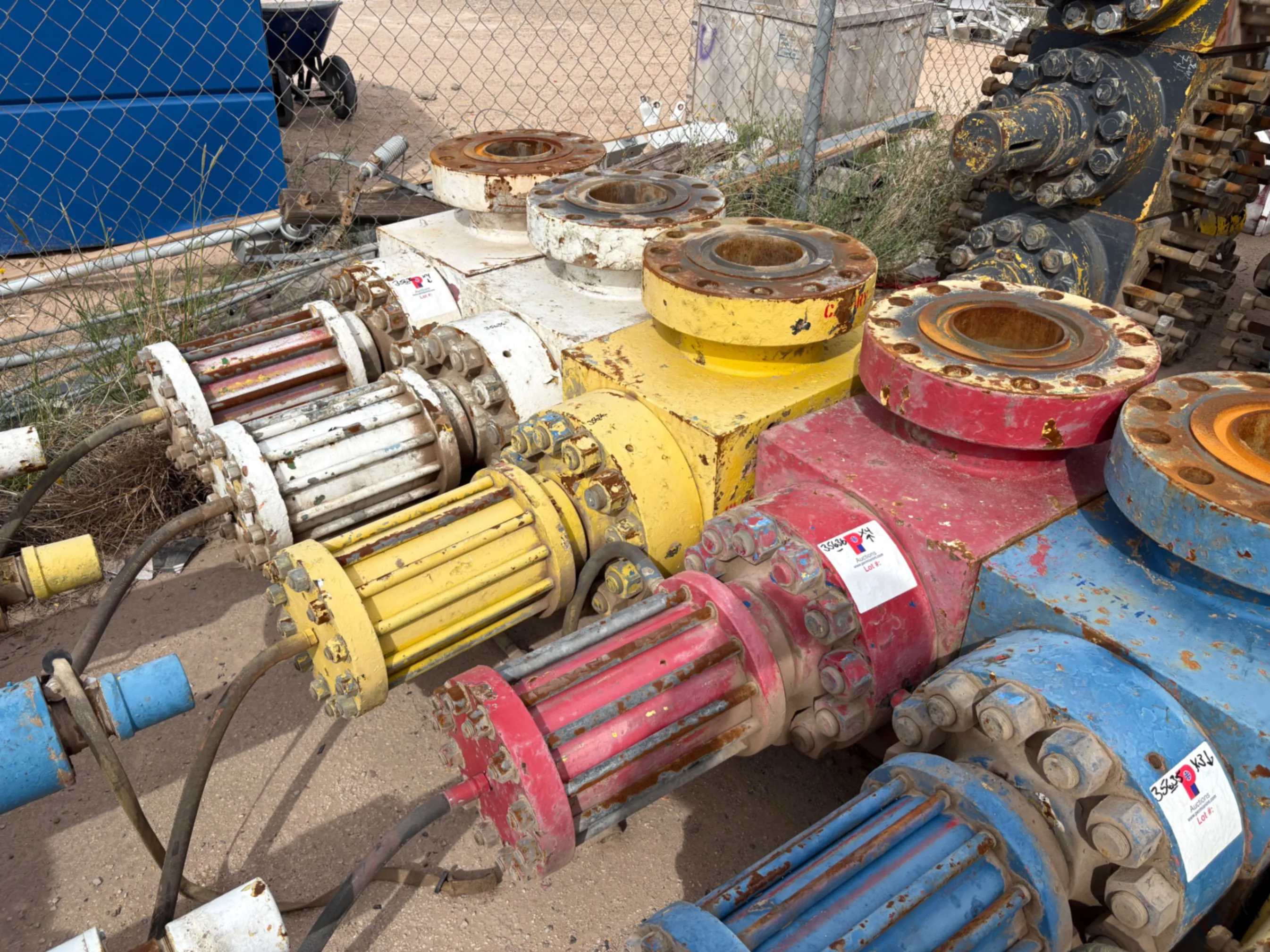 Used (4x$) (4) 7-1/16” 10k hydraulic frac valves