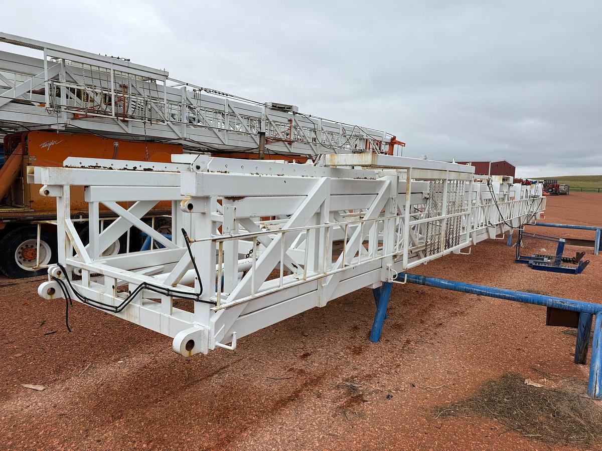 Used 104’- 250K LBS TAYLOR DERRICK