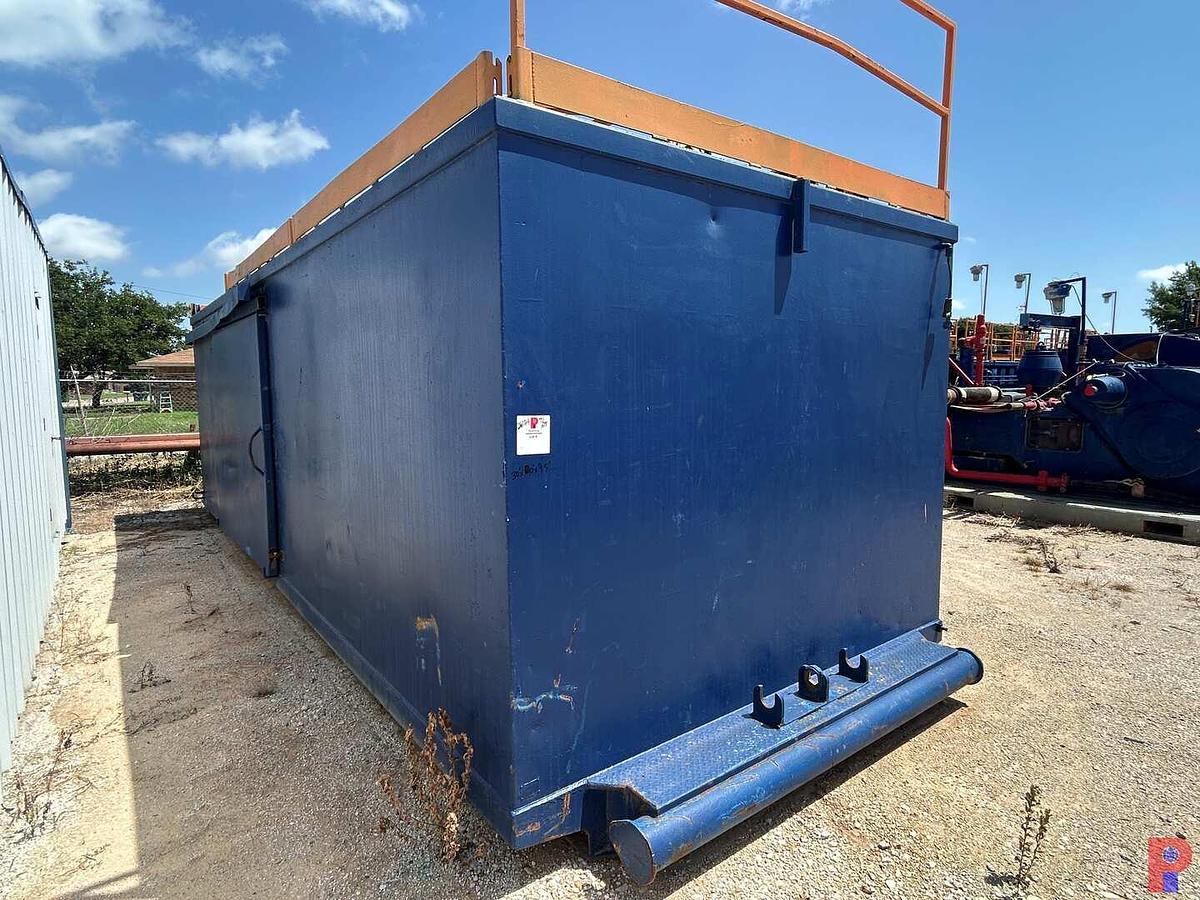 Used 30'L X 10'W X 9.5'H PARTS / MUD HOUSE