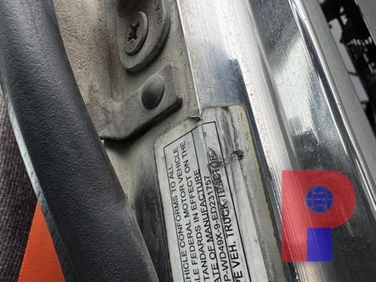 Used 2014 PETERBILT 388 T/A DUMP TRUCK