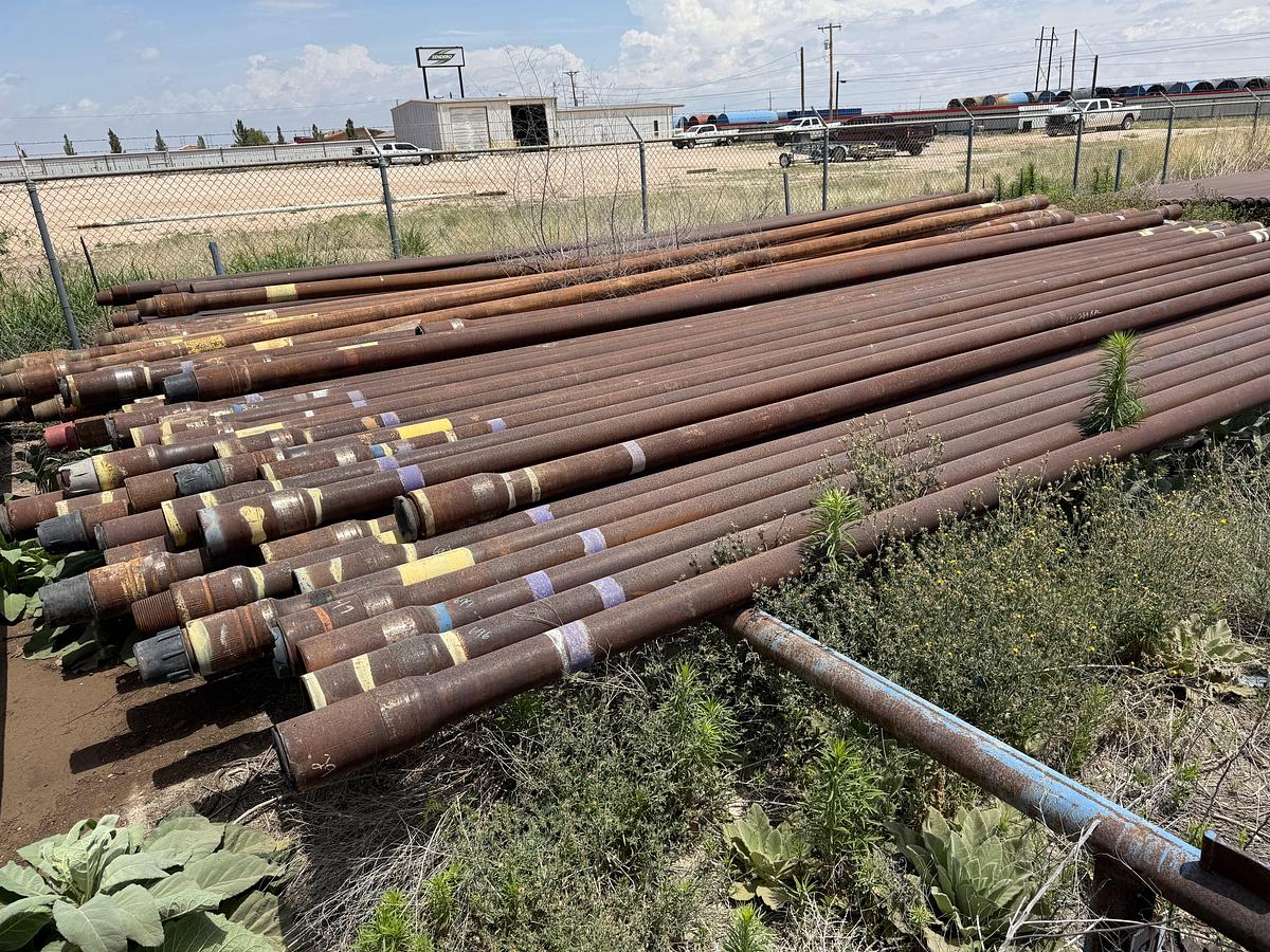 Used (1,612 FT X $) (52 JTS) 5" STRUCTURAL DRILL PIPE