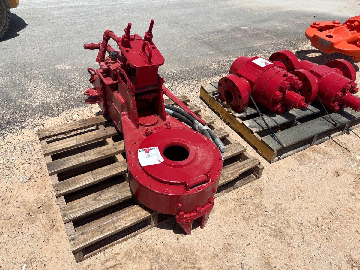 Used Foster 58-93R hydraulic tubing tong