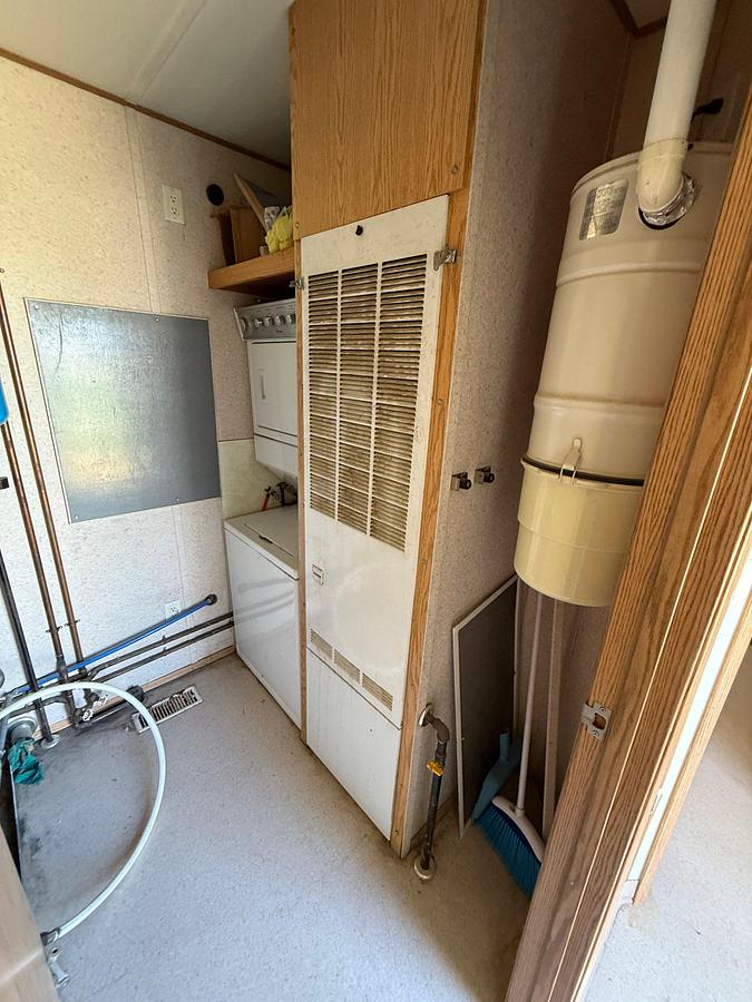 Used 60’L X 12’W X 11.6’H 2003 ALTA-FAB 3-BEDROOM 2-BATH CREW LIVING QUARTERS, SKIDDED