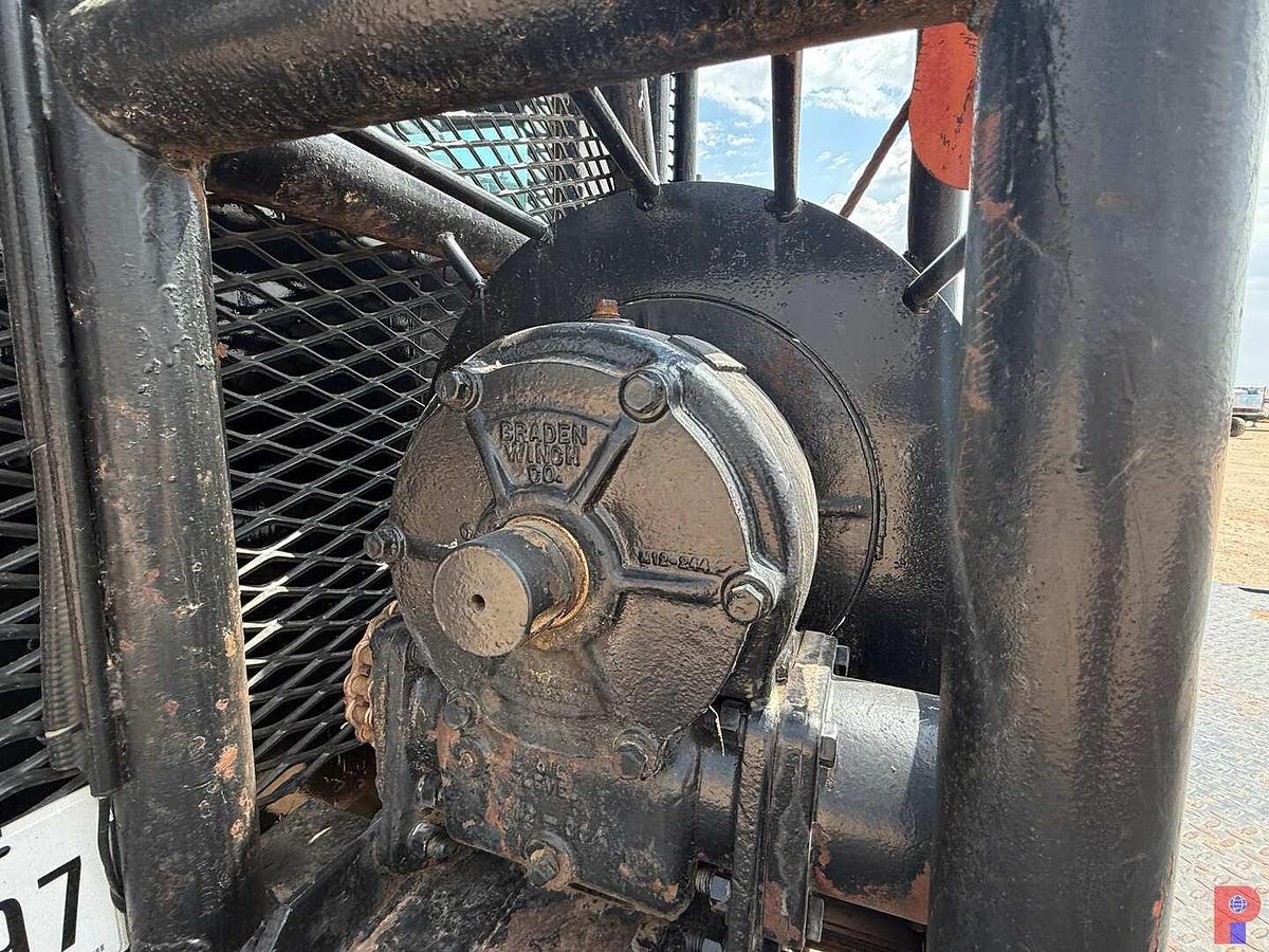 Used 1992 PETERBILT 357 T/A DAYCAB FLATBED WINCH TRUCK