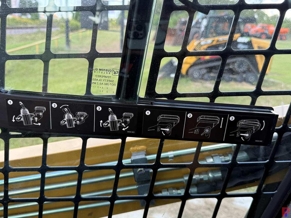 Used (NEW) 2024 ASV RT75HD COMPACT SKID STEER LOADER** 2 YEAR 2000 HOURS**