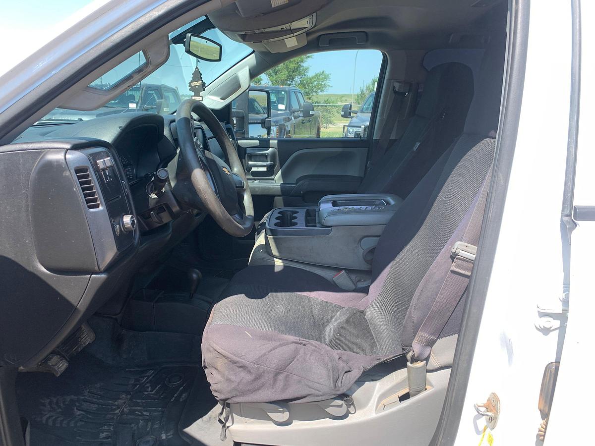 Used 2017 CHEVROLET SILVERADO 2500HD 4X4 CREW CAB PICKUP TRUCK