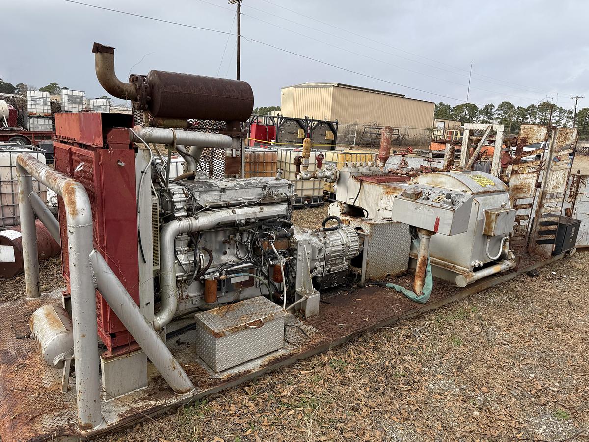 Used EWS 440 5K WP TRIPLEX WELL SERVICE PUMP SKIDDED P/B DETROIT SERIES 60