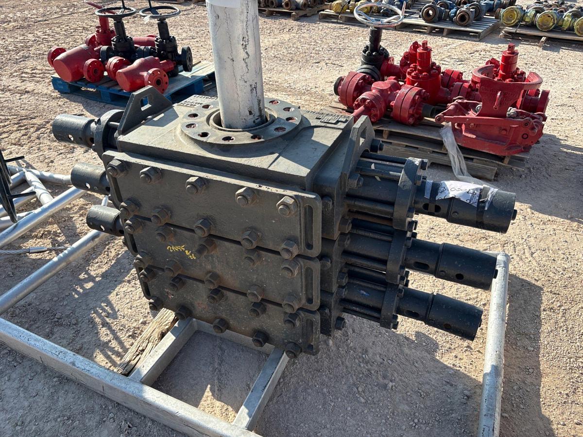 Used Cameron TH8 7” 3K triple hydraulic BOP W/ transport skid