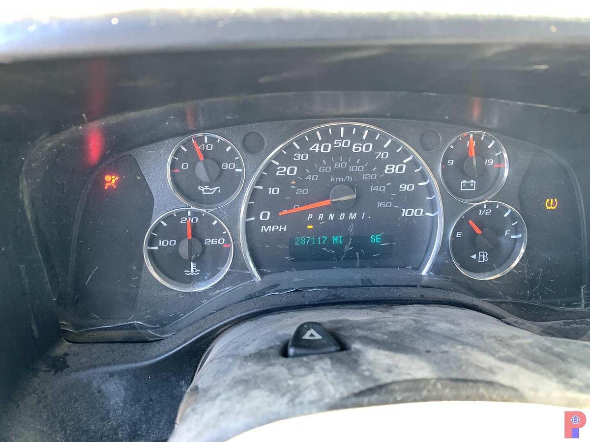 Used 2013 CHEVROLET EXPRESS PASSENGER VAN