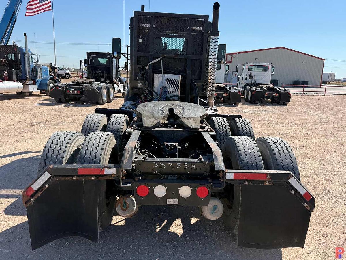 Used 2013 KENWORTH T660 T/A DAY CAB TRUCK TRACTOR