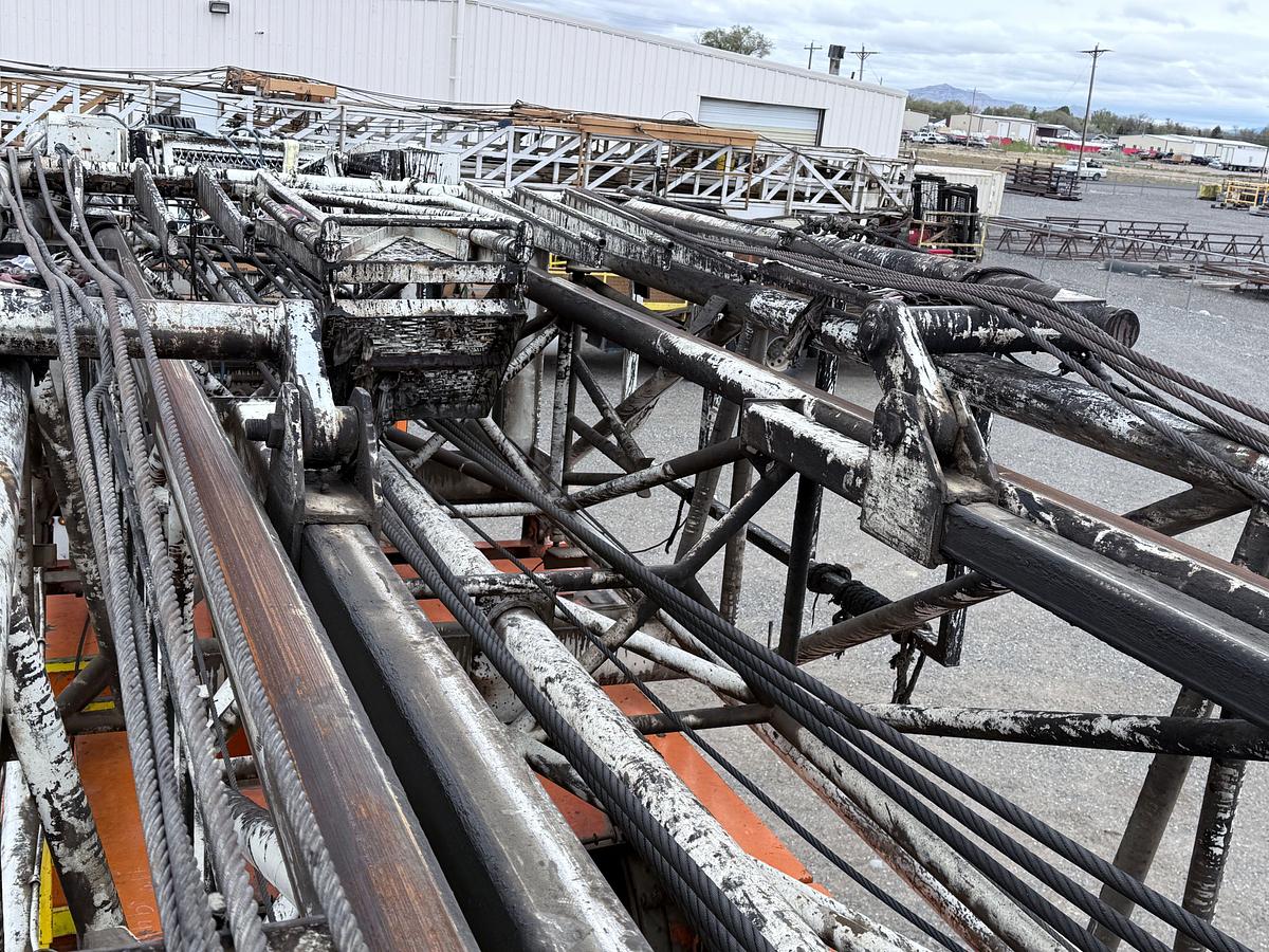 Used 1984 FRANKS MOBILRIG 300 1287/160 DD 96’-215K 4-AXLE WELL SERVICE WORKOVER RIG