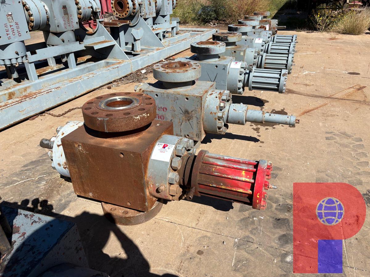 Used (2X$) (2) 7-1/16” 10K HYDRAULIC FRAC VALVES