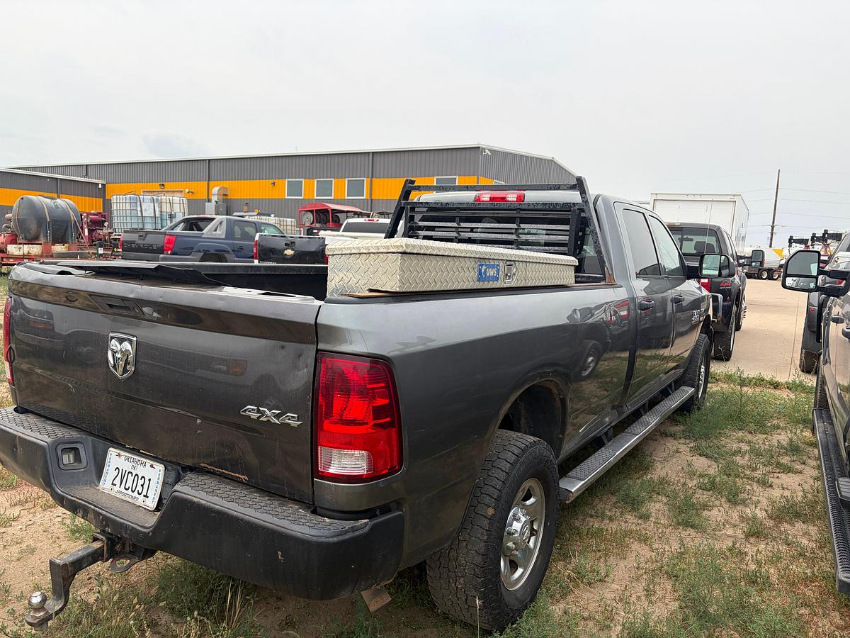 Used 2013 RAM 2500 HD HEMI 4X4 CREW CAB PICKUP TRUCK