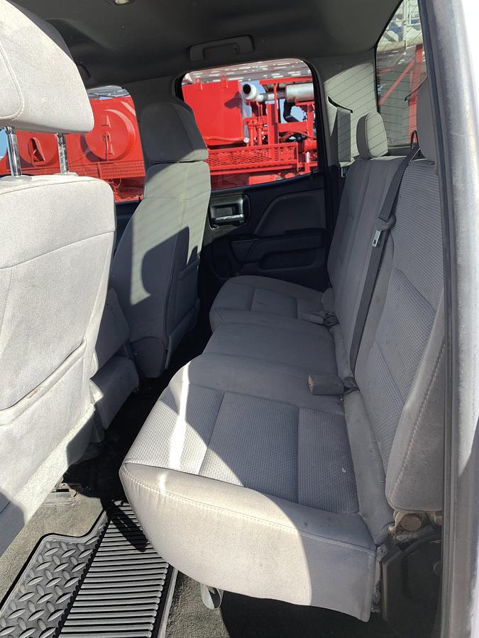 Used 2018 CHEVROLET SILVERADO 1500 CREW CAB PICKUP TRUCK