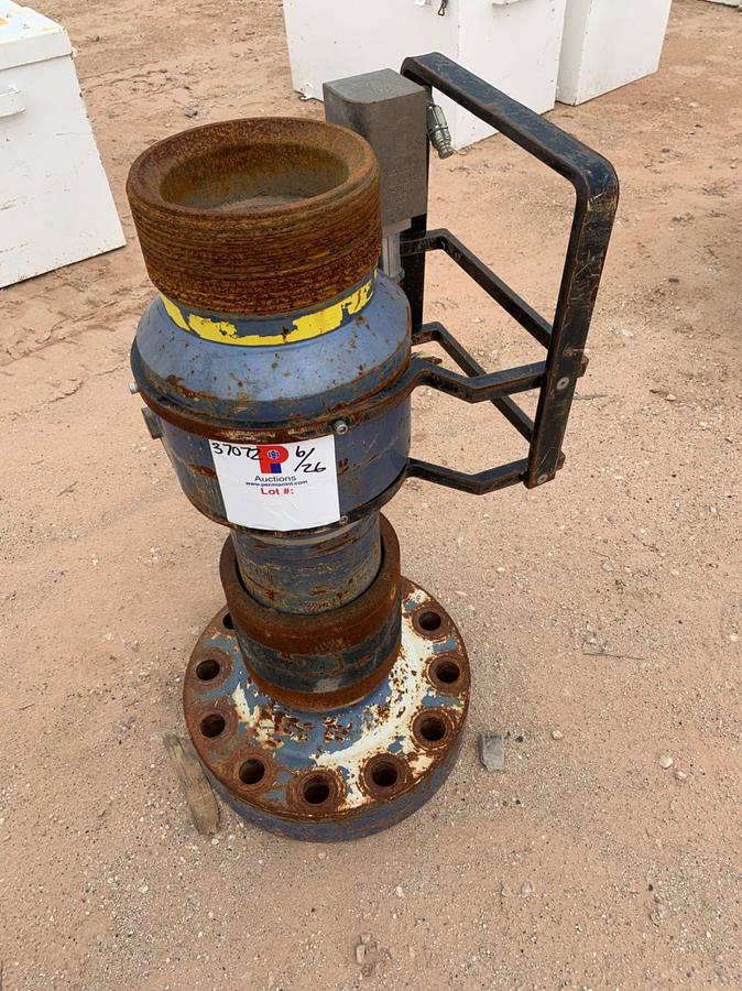 Used 5k 7-3/4 In-line Wireline Valve w/Bowen Connections