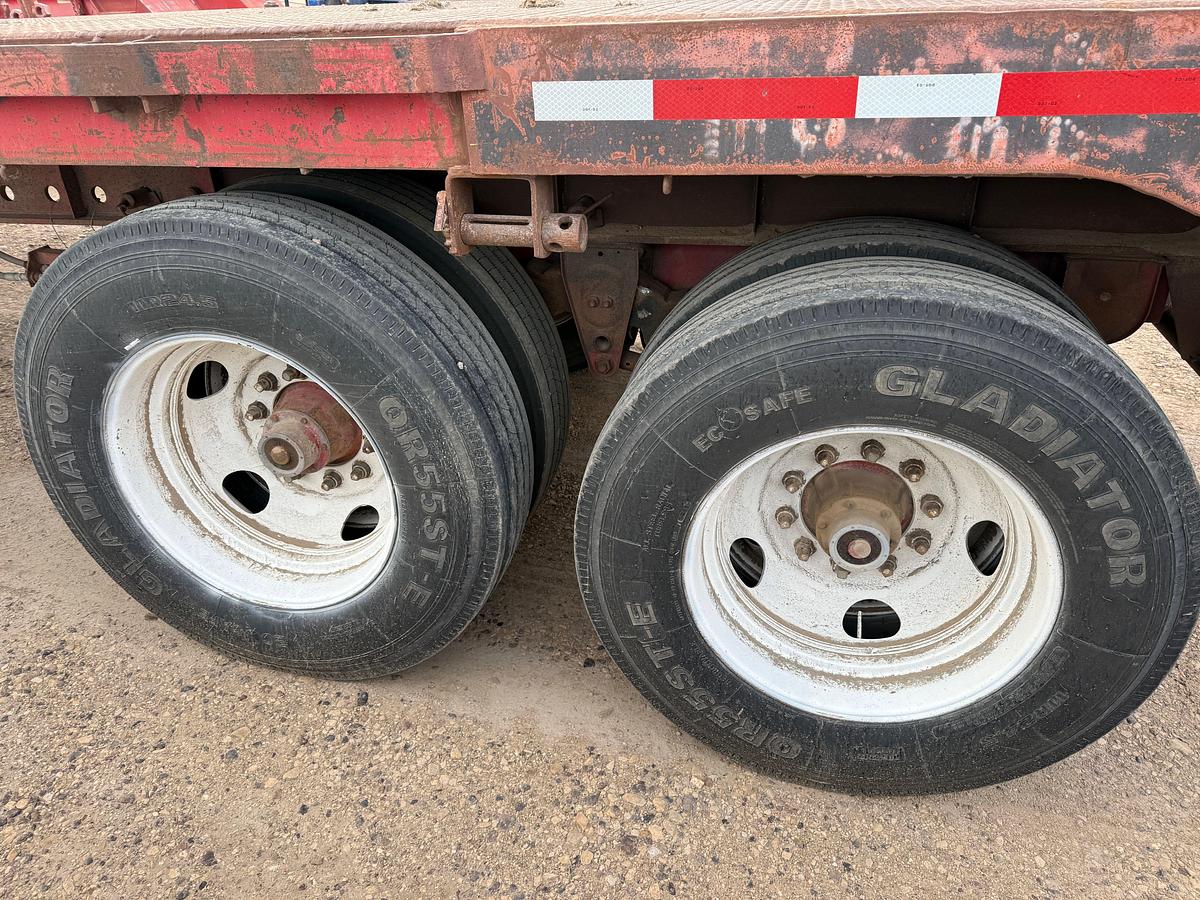 Used 1980 LUFKIN  43’ X 96” T/A OILFIELD FLOAT FLATBED TRAILER