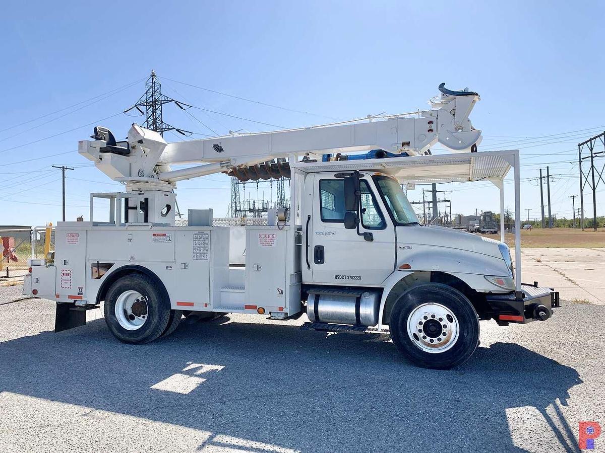 Used 2012 INTERNATIONAL DURASTAR 4300 COMMANDER C4045 DIGGER TRUCK