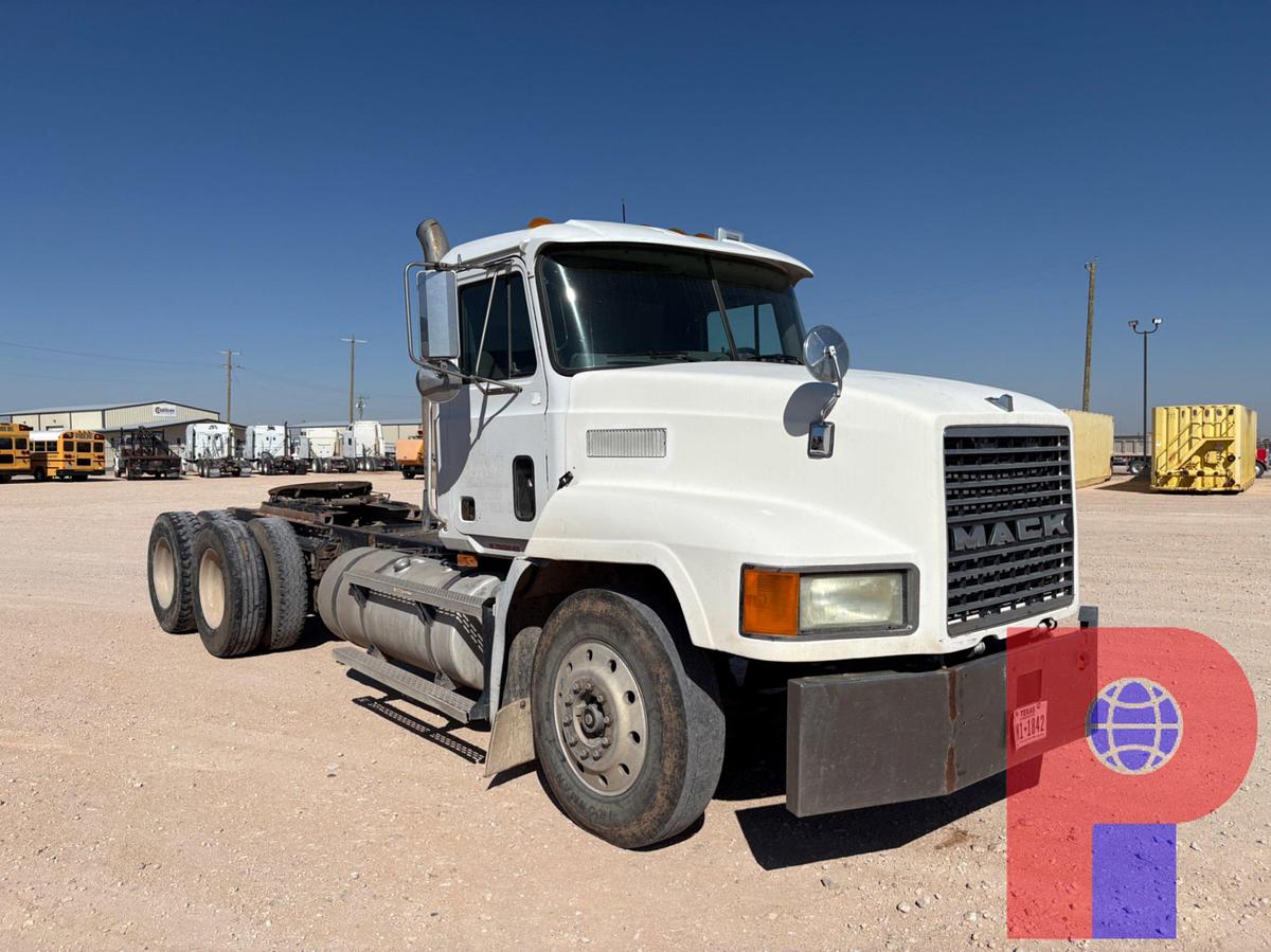 Used 1999 MACK CH613 T/A DAYCAB HAUL TRUCK