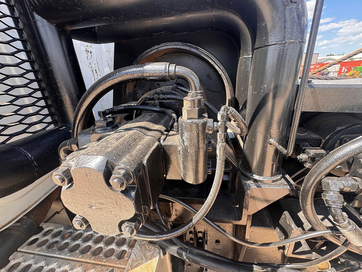 Used 2007 Western Star 6900 XD Twin Steer Winch Truck / Gin Truck