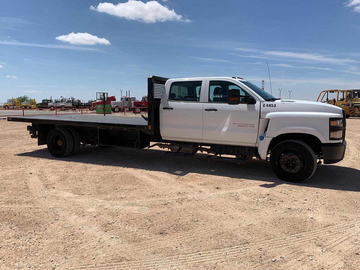 Used 2022 CHEVROLET SILVERADO 6500HD